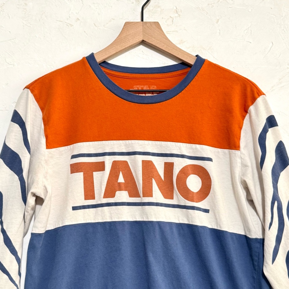 Star Wars Ahsoka Tano Long Sleeve Tee M Blue Orange Graphic Unisex - Picture 2 of 6